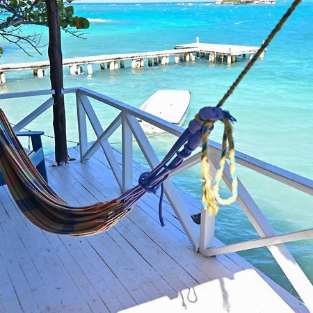 Hotel Isla Del Pirata Isla Grande Kültér fotó