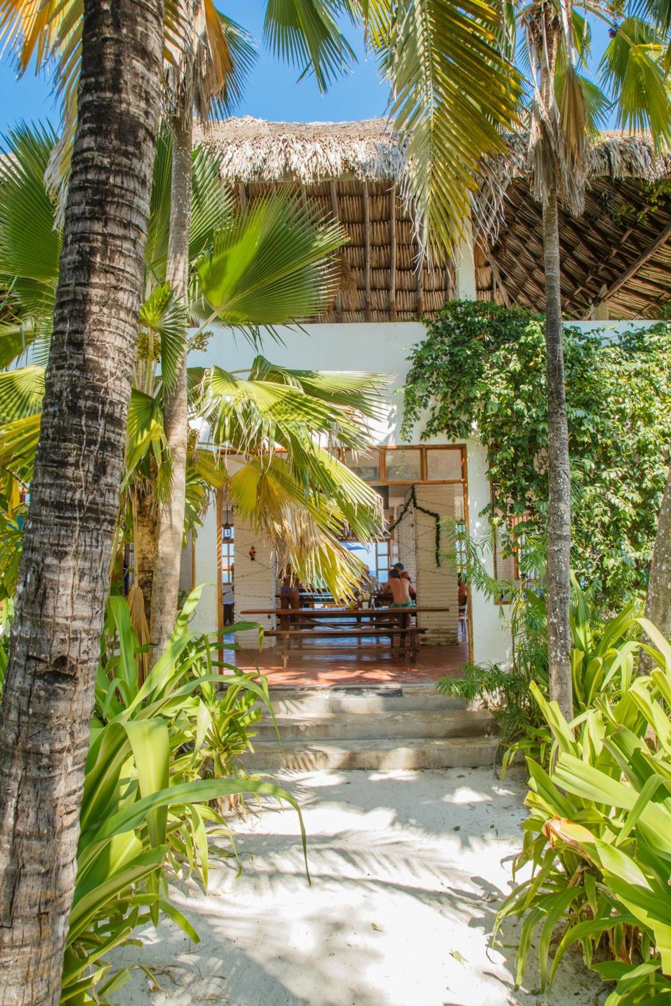 Hotel Isla Del Pirata Isla Grande Kültér fotó